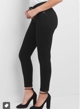 Gap Curvy True Skinny Jeans